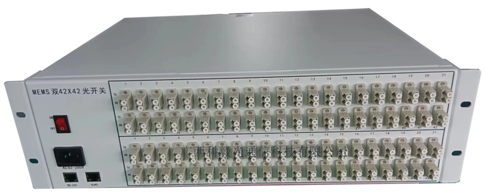 MEMS雙42×42端口3D型光開關設備實物圖