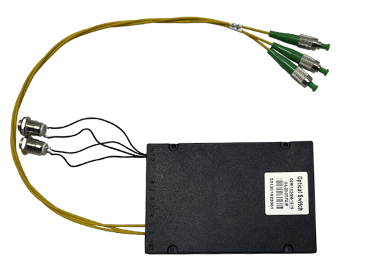 1X2單模RS232光模塊開關(guān)產(chǎn)品實(shí)拍圖 - 科毅光通信